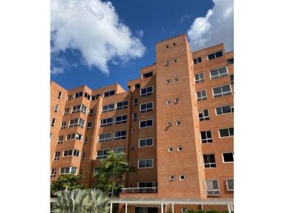 Se vende apartamento PH  Lomas del sol, 500 mt2, 3 habitaciones