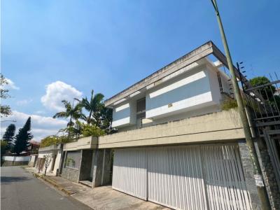 Casa en Venta en El Marques, Sucre - Caracas, 580 mt2, 6 habitaciones