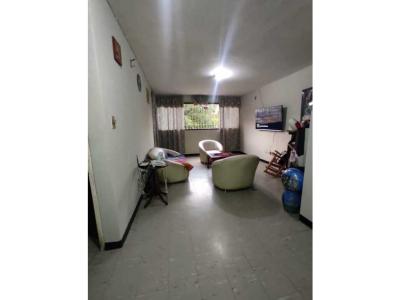 Apartamento tipo estudio centro de Los Teques, 40 mt2, 1 habitaciones