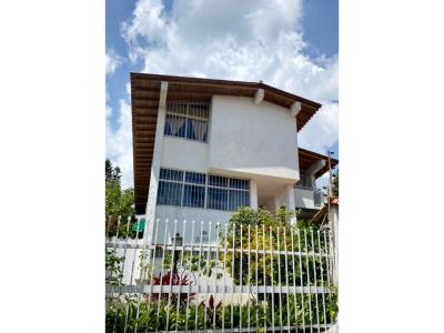 Se vende casa 416m2 5h+s/5+s/4p San Luis 5445, 416 mt2, 6 habitaciones