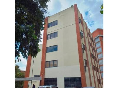 Consultorio Médico Apartamento en Venta en San Bernardino, 142 mt2, 7 habitaciones
