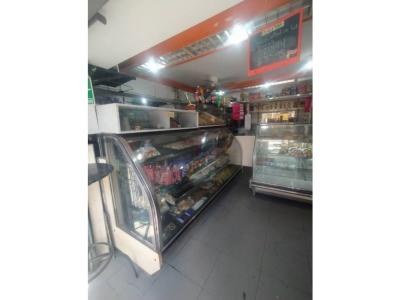 Venta y/o Alquiler de Fondo de Comercio (Panadería) Caricuao /#EG, 200 mt2