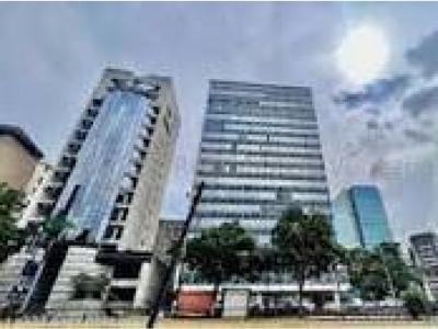 Alquiler de oficina por ubicación El Rosal /#CP, 72 mt2