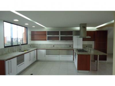 Apartamento en Venta Zona Este Barquisimeto 22-16534  Vc, 413 mt2, 4 habitaciones