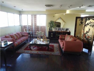 Apartamento en Venta Colinas Santa Rosa Barquisimeto 22-6135  Vc, 286 mt2, 5 habitaciones