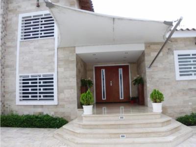 *= Casa en Venta Barquisimeto Este, EL PARRAL 22-2066 AS-2, 434 mt2, 5 habitaciones