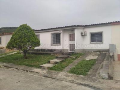 Casa en Venta Barquisimeto Urb. Villas de Yara 22-17500 AS-1, 200 mt2, 3 habitaciones