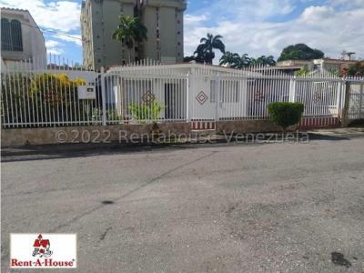 Casa en venta Fundalara  Barquisimeto 22-15428 Vc, 319 mt2, 4 habitaciones