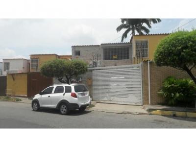 Casa en venta Nueva Segovia Barquisimeto 20-7604 Vc, 161 mt2, 5 habitaciones