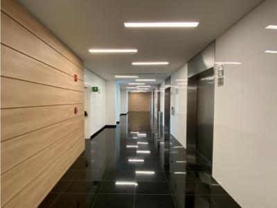 Se alquila oficina 800 m² en Las Mercedes, 800 mt2