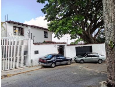 Casa En Venta - San Bernardino 565 Mts2 C. 426 Mts2 T. Caracas, 565 mt2, 6 habitaciones