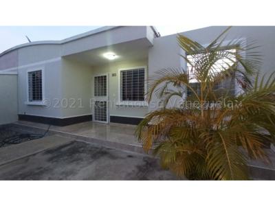 */* Casa en Venta Norte de Barquisimeto Roca del Norte 22-7677 AS-4, 190 mt2, 2 habitaciones