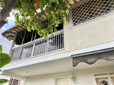MACARACUAY - Casa en venta en calle cerrada, 500 mt2, 5 habitaciones