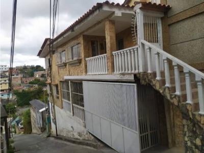 Se Vende Casa en Sector los Pozotes, Carrizal (FM), 400 mt2, 6 habitaciones