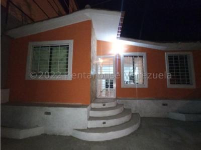 Casa en Venta Hacienda Yucatan Barquisimeto 22-21649 M&N 04145093007, 144 mt2, 2 habitaciones