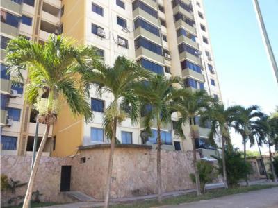 Apartamento en Venta Chucho Briceño Cabudare 23-1799 M&N 04245543093, 93 mt2, 3 habitaciones