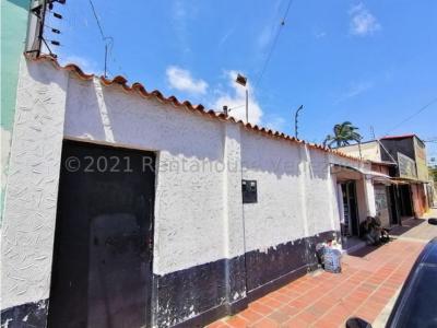 casa comercial en venta centro de Barquisimeto 22-15182 04145265136 LD, 613 mt2, 7 habitaciones