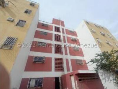 Apartamento en venta San Lorenzo Barquisimeto 23-4212 RM 04145148282, 68 mt2, 3 habitaciones