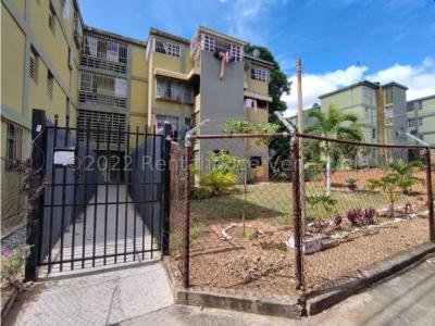 Apartamento en venta Urb Patarata Barquisimeto 23-9825 04145265136 LD, 61 mt2, 3 habitaciones