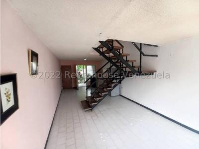 **Casa En Alquiler La Rosaleda, Este Barquisimeto #23-9591 *JCG*, 150 mt2, 3 habitaciones