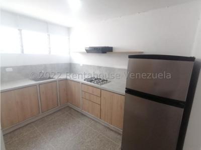 **Apartamento En Alquiler Zona Este Barquisimeto 23-9385 [JCG], 113 mt2, 3 habitaciones