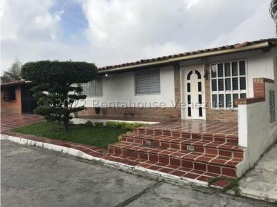Casa en Venta al Este de  Barquisimeto  23-9292 M&N 04245543093, 282 mt2, 4 habitaciones