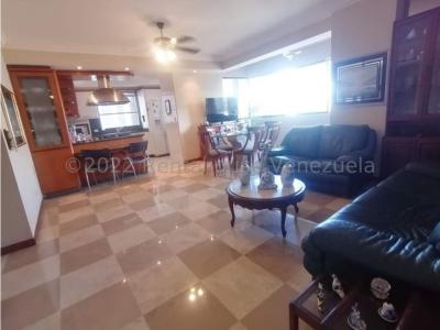 Apartamento en Venta Nueva Segovia  23-8974 NM 04245543093, 117 mt2, 3 habitaciones