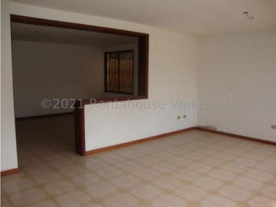 Casa en Venta Urb. Monte Real  Barquisimeto 23-955 M&N 04245543093, 800 mt2, 8 habitaciones