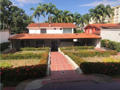 Casa en Venta Urb. Santa Elena Barquisimeto 21-12139 M&N 04245543093, 709 mt2, 7 habitaciones