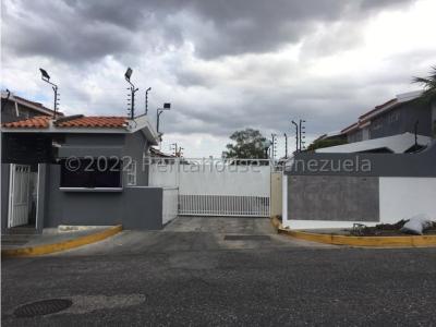 Casa en Venta La Rosaleda Barquisimeto 23-4170 M&N 04145093007, 156 mt2, 3 habitaciones