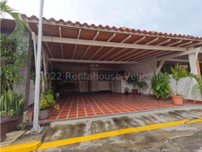 Casa en Venta La Rosaleda Barquisimeto 23-3040 M&N 04245543093, 295 mt2, 5 habitaciones