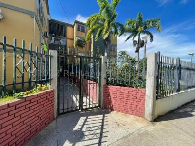Apartamento en venta  Patarata Barquisimeto 23-571 RM 04145148282, 72 mt2, 3 habitaciones