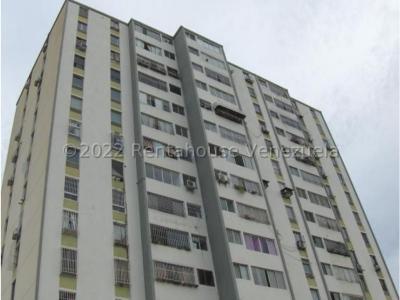 Apartamento en venta,zona Este.Barquisimeto.23-1888. AMR 0414-5162587, 95 mt2, 3 habitaciones