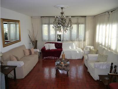 Casa en Venta Colinas Santa Rosa Barquisimeto 22-23799 M&N 04245543093, 1028 mt2, 6 habitaciones