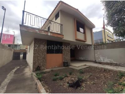 Casa en Venta Avda. Lara Este Barquisimeto  236124 M&N 04245543093, 480 mt2, 4 habitaciones