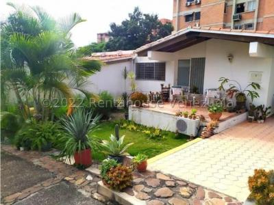 Casa en Venta El Pedregal Barquisimeto  23-994 M&N 04245543093, 350 mt2, 5 habitaciones