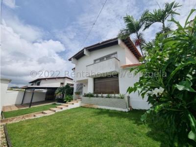 Casa en Venta Colinas de Rio Turbio 23-4828 M&N 04245543093, 800 mt2, 8 habitaciones