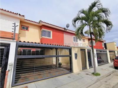 Casa en venta La Rosaleda Barquisimeto #22-10012 DFC, 169 mt2, 4 habitaciones
