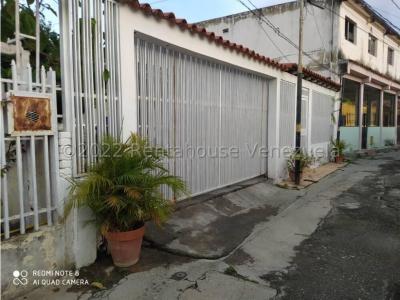 Casa en venta La concordia Barquisimeto #23-3742 DFC , 228 mt2, 7 habitaciones