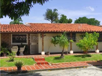 Casa en Venta Tabure Villas cabudare 23-3386 JCG*, 650 mt2, 4 habitaciones