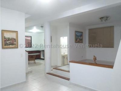 Casa en Venta  La Mora Cabudare  22-17215 M&N 04245543093, 209 mt2, 4 habitaciones