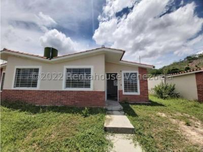 Casa en venta en Terrazas de la Ensenada  Barquisimeto 23-2144 YB, 72 mt2, 2 habitaciones