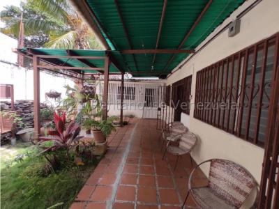 Casa en venta centro Barquisimeto # 22-14393 DFC, 664 mt2, 14 habitaciones