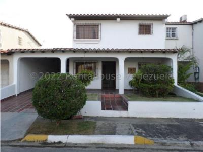 Casa en Venta Cabudare La Ribereña 22-28536 *JCG*, 400 mt2, 4 habitaciones