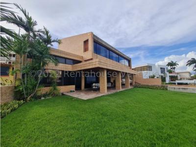 Casa en venta El Pedregal Barquisimeto 22-27015 EA 0414-5266712 , 600 mt2, 5 habitaciones