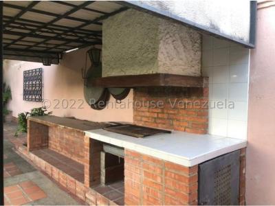 Casa  en Venta  Zona Este  Barquisimeto 22-15159 ND, 420 mt2, 5 habitaciones