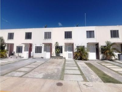 Casa en venta Salida de Barquisimeto. La Ensenada 22-11067 AS-1, 62 mt2, 2 habitaciones