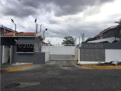 Casa en Venta  La Rosaleda Barquisimeto  22-20967 M&N 04245543093, 156 mt2, 3 habitaciones