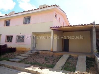 Casa en Venta Cabudare 22-25498 M&N 04245543093, 160 mt2, 3 habitaciones