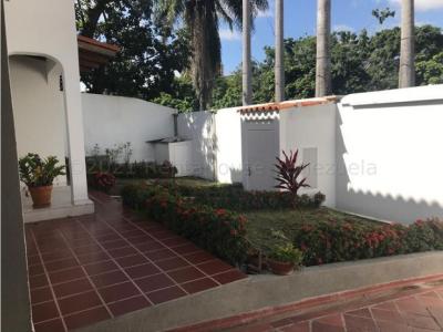 Casa en Venta Santa Elena Barquisimeto 22-12139 M&N 04245543093, 709 mt2, 7 habitaciones
